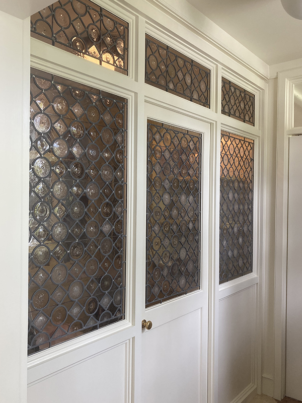 rondels pattern stained glass